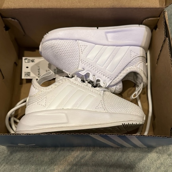 Adidas original sneaker - Picture 1 of 4